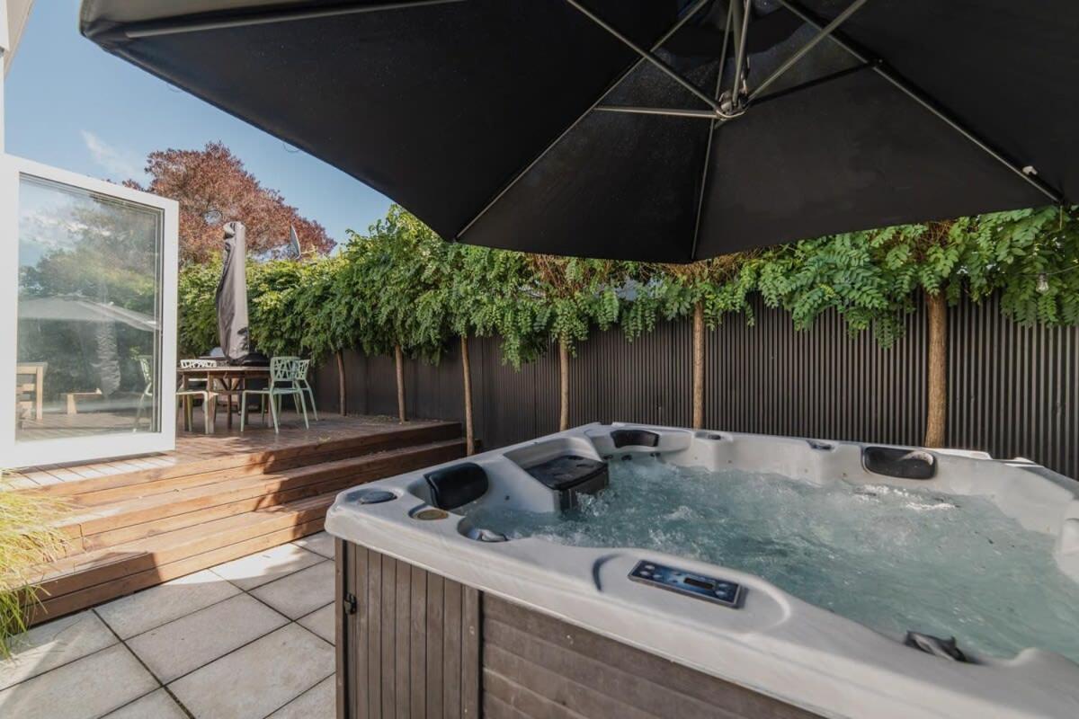 Casa de férias Somerfield Statement - Bold 3br House On Barrington *