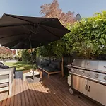 Somerfield Statement - Bold 3Br House On Barrington