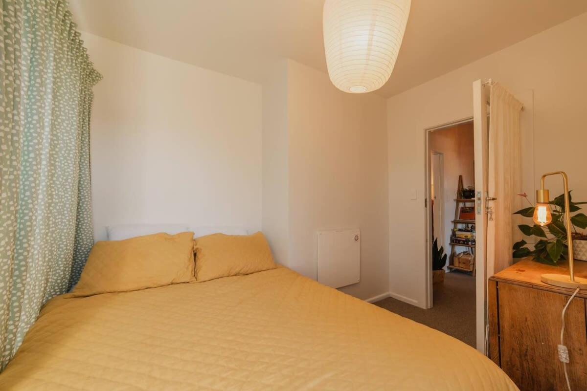 Somerfield Statement - Bold 3br House On Barrington Holiday home *