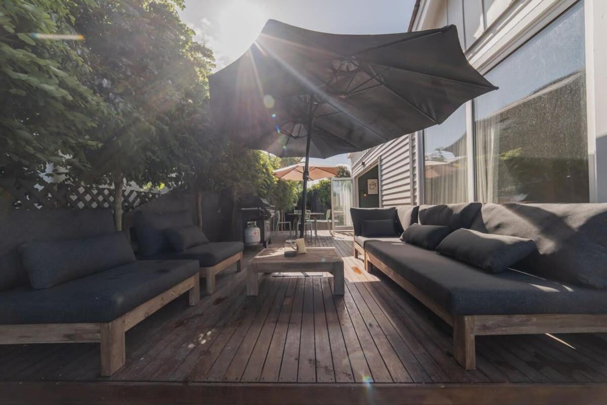 Somerfield Statement - Bold 3br House On Barrington * Christchurch