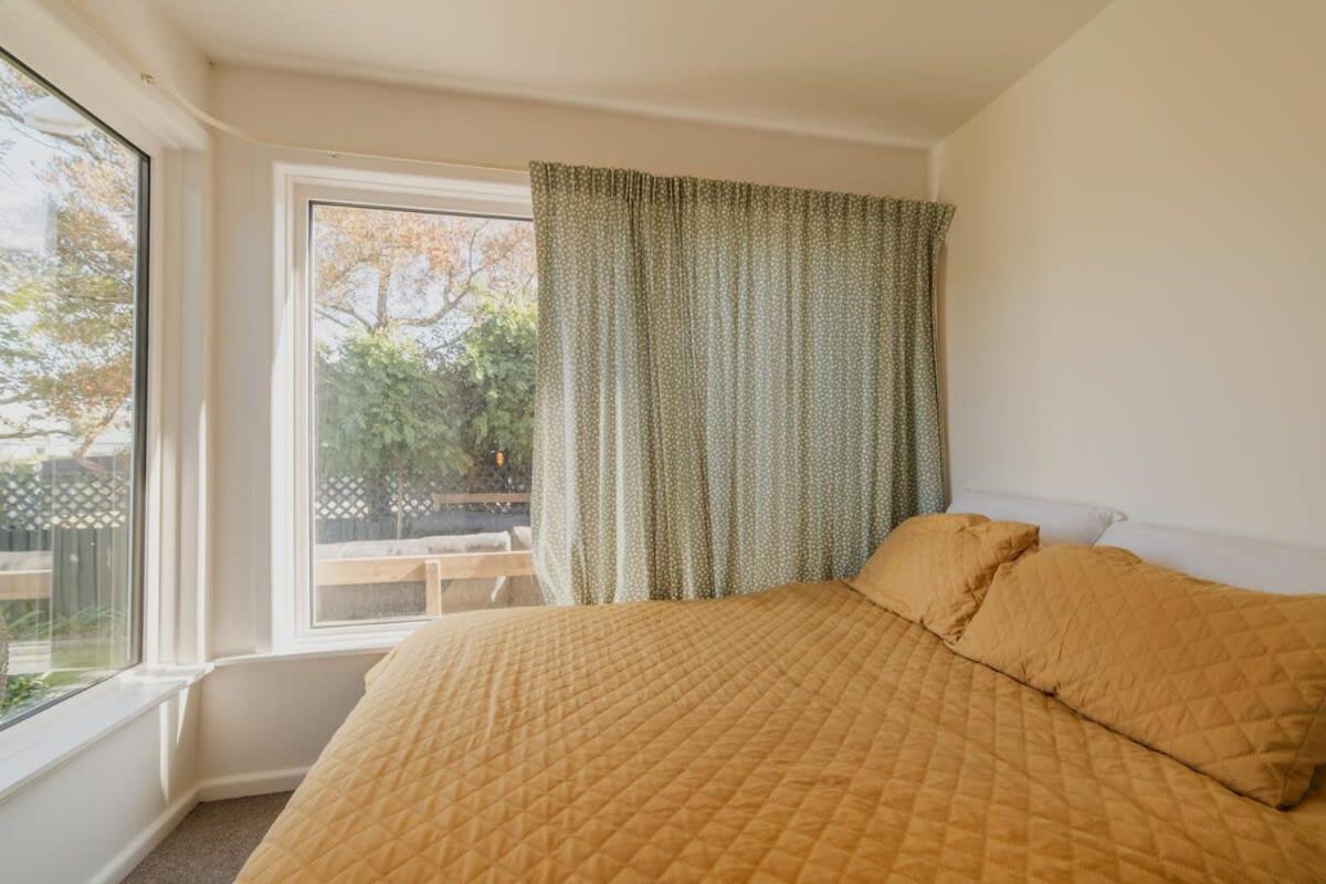 Holiday home Somerfield Statement - Bold 3br House On Barrington