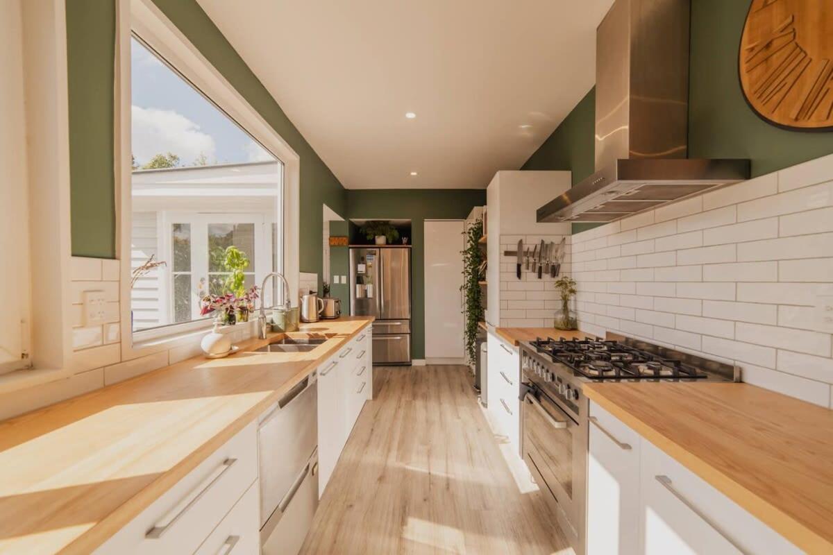 Holiday home Somerfield Statement - Bold 3br House On Barrington *